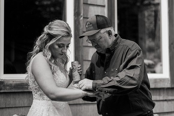 Tyler-Riley-Gold-Beach-Wedding-Photos-5273-7672