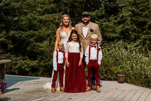 Tyler-Riley-Gold-Beach-Wedding-Photos-5273-7779