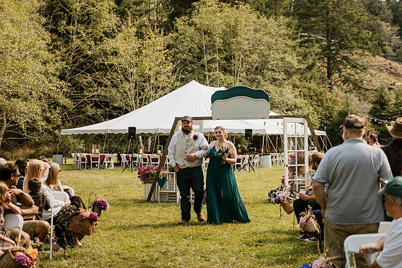 Tyler-Riley-Gold-Beach-Wedding-Photos-5273-7976