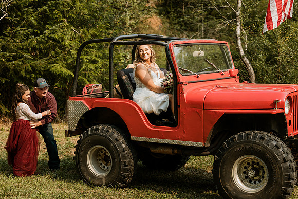 Tyler-Riley-Gold-Beach-Wedding-Photos-5273-8030