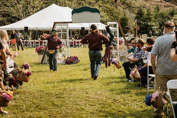 Tyler-Riley-Gold-Beach-Wedding-Photos-5273-8044
