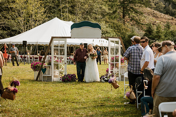 Tyler-Riley-Gold-Beach-Wedding-Photos-5273-8088