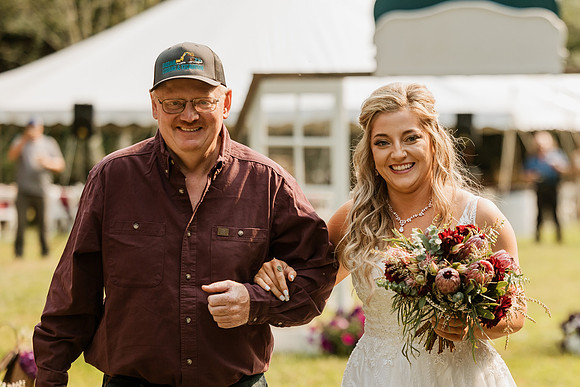 Tyler-Riley-Gold-Beach-Wedding-Photos-5273-8111