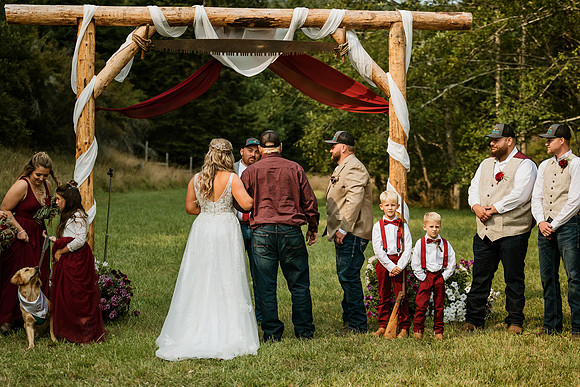 Tyler-Riley-Gold-Beach-Wedding-Photos-5273-8120