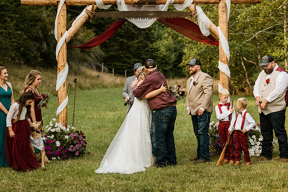 Tyler-Riley-Gold-Beach-Wedding-Photos-5273-8128