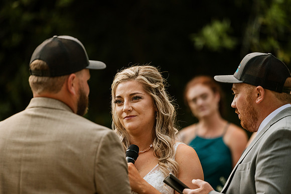 Tyler-Riley-Gold-Beach-Wedding-Photos-5273-8179