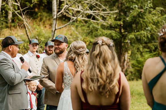 Tyler-Riley-Gold-Beach-Wedding-Photos-5273-8183