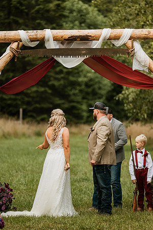 Tyler-Riley-Gold-Beach-Wedding-Photos-5273-8209
