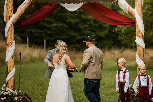 Tyler-Riley-Gold-Beach-Wedding-Photos-5273-8212