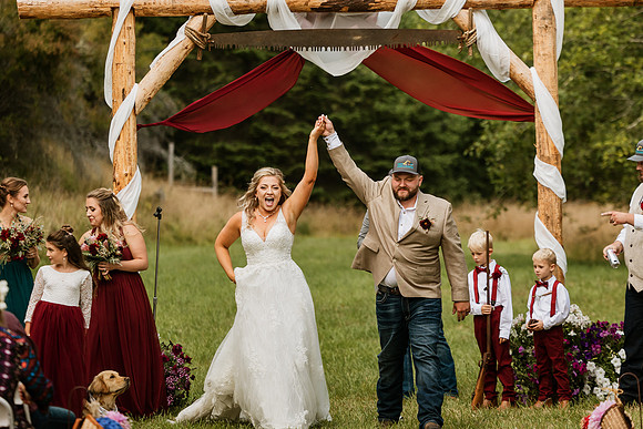 Tyler-Riley-Gold-Beach-Wedding-Photos-5273-8227