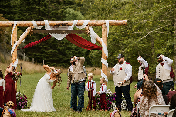 Tyler-Riley-Gold-Beach-Wedding-Photos-5273-8224