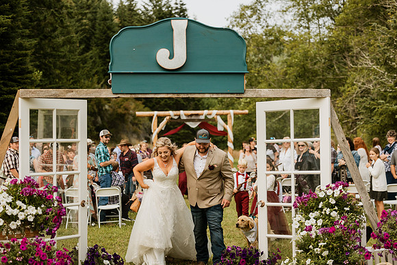 Tyler-Riley-Gold-Beach-Wedding-Photos-5273-8241