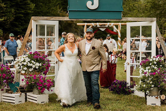 Tyler-Riley-Gold-Beach-Wedding-Photos-5273-8243