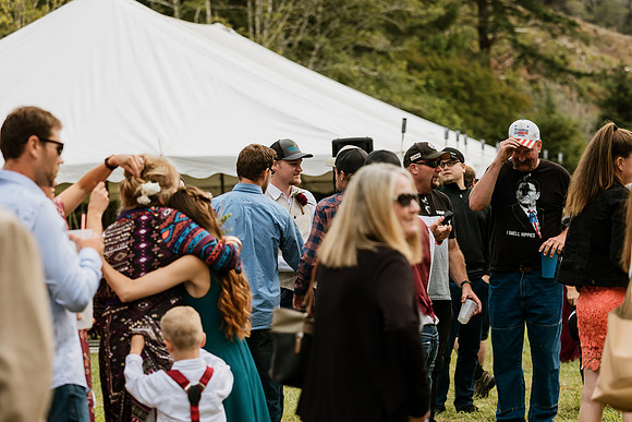 Tyler-Riley-Gold-Beach-Wedding-Photos-5273-8323