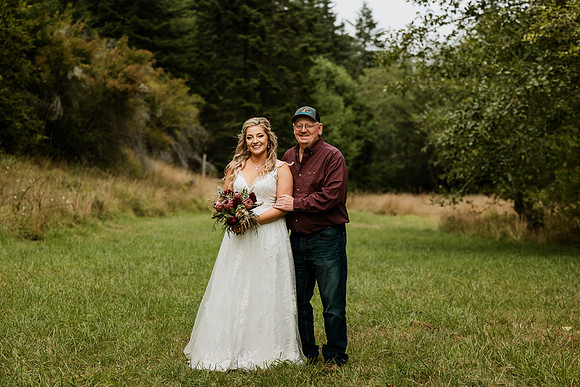 Tyler-Riley-Gold-Beach-Wedding-Photos-5273-8416