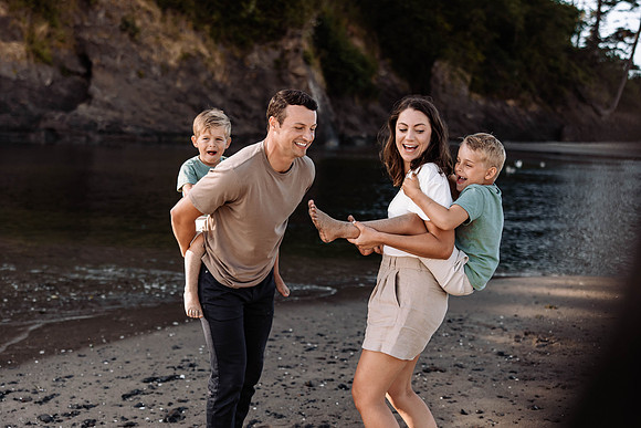 Nancy-Neskowin-Family-Vacation-2022-1632