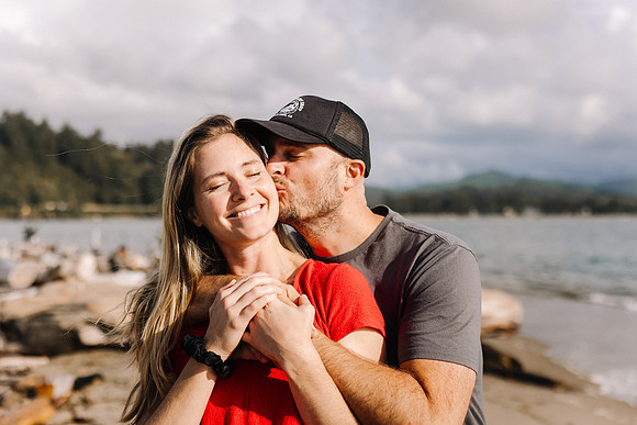 Elizabeth-family-photos-oregon-2024-12
