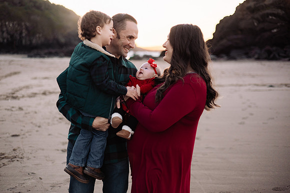 DJ-Brittany--Beaux-Rori-Family-Photos-2023-Lincoln-City-oregon (4 of 32)