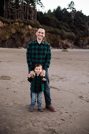 DJ-Brittany--Beaux-Rori-Family-Photos-2023-Lincoln-City-oregon (16 of 32)