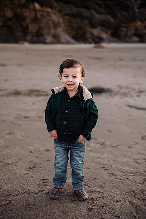DJ-Brittany--Beaux-Rori-Family-Photos-2023-Lincoln-City-oregon (17 of 32)