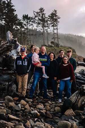 Christina-Family-Photos-Tillamook-Oregon-Cape-lookout-2023 (21 of 50)