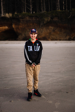 Christina-Family-Photos-Tillamook-Oregon-Cape-lookout-2023 (37 of 50)