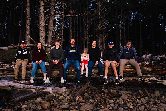 Christina-Family-Photos-Tillamook-Oregon-Cape-lookout-2023 (47 of 50)