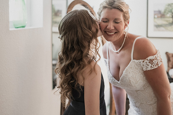 Derrick-Kenzie-Navarra-Gardens-Willamina-Oregon-Wedding-Photos (68 of 436)
