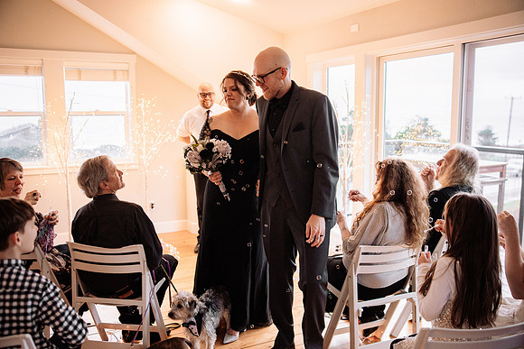 chad-emily-lincoln-city-oregon-elopement-proposal-rock-photos (41 of 104)