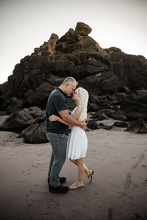 Marie-Annniversary-photos-fogarty-creek-oregon (13 of 36)