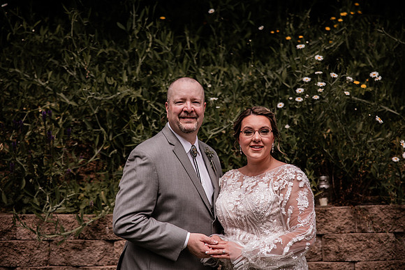 Mark-Darian-Peck-2024-Wedding-Photos-getting-ready (91 of 101)
