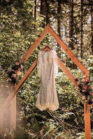 Mark-Darian-Peck-2024-Wedding-Photos-details (25 of 99)