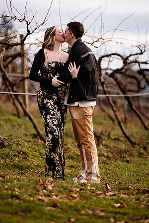 Brandn-Bailey-Willammette-Valley-Vineyards-Turner-Oregon-Surprise-Proposal-Photos (16 of 57)