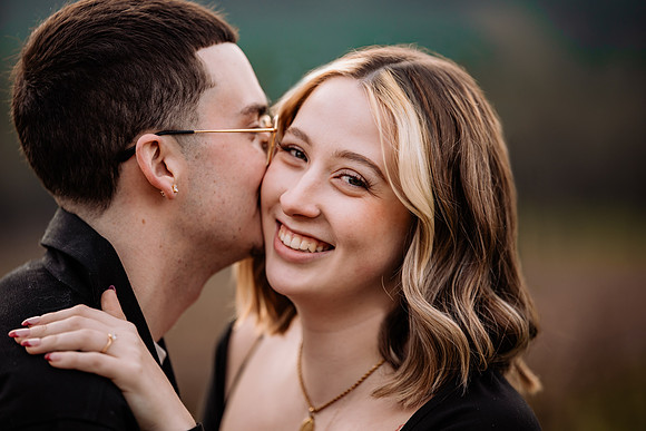 Brandn-Bailey-Willammette-Valley-Vineyards-Turner-Oregon-Surprise-Proposal-Photos (36 of 57)