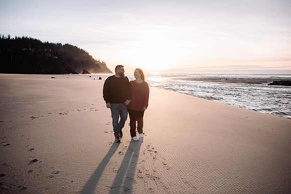 cole-madison-proposal-rock-oregon-enagement-neskowin-photos (6 of 60)