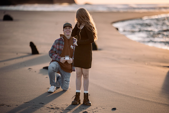 cole-madison-proposal-rock-oregon-enagement-neskowin-photos (14 of 60)