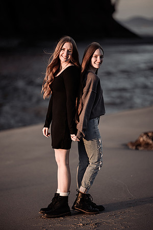 cole-madison-proposal-rock-oregon-enagement-neskowin-photos (18 of 60)