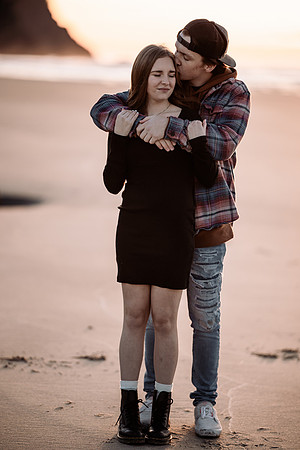 cole-madison-proposal-rock-oregon-enagement-neskowin-photos (31 of 60)