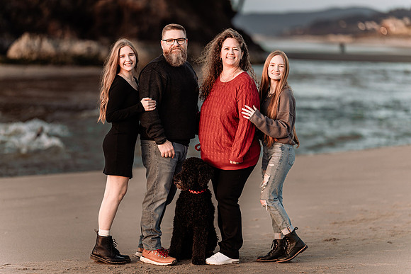 cole-madison-proposal-rock-oregon-enagement-neskowin-photos (40 of 60)