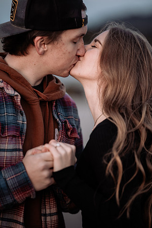 cole-madison-proposal-rock-oregon-enagement-neskowin-photos (46 of 60)