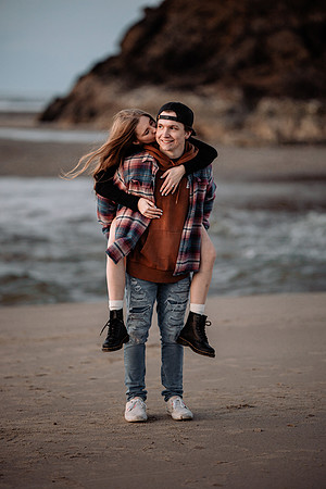 cole-madison-proposal-rock-oregon-enagement-neskowin-photos (54 of 60)