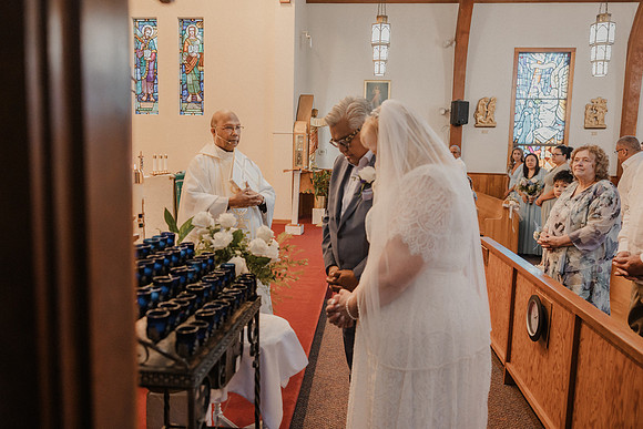 Marcus-Lori-Chinook-Winds-Seafood-Grille-Lincoln-City-Oregon-Wedding-Photos (120 of 477)