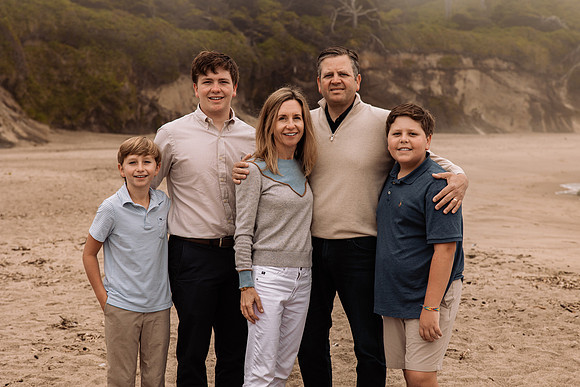 Marsha-Family-Photos-Lincoln-City-Oregon-2022 (34 of 57)