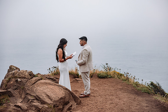 Cesar-Lesley-Cannon-Beach-Manzanita-Elopement Photos-11