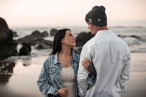 Shale-Mary-Engagement-fogarty-creek-57