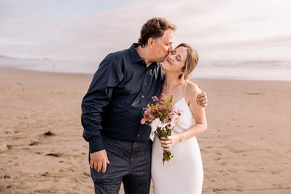 Ben-Ashleigh-Beverly-Beach-Oregon-Elopement (39 of 109)