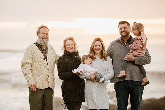 Mary-Kate-Yachats-Oregon-Family-Photos-2021-3