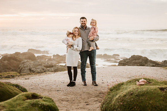 Mary-Kate-Yachats-Oregon-Family-Photos-2021-13