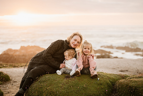 Mary-Kate-Yachats-Oregon-Family-Photos-2021-22