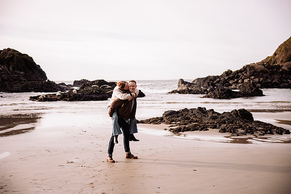 Tyler-surprise-proposal-newport-oregon-photo (2 of 54)